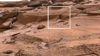 صورة صورة غامضة على كوكب المريخ تشبه منطقة بالقرب من المدينة المنورة..وخبير فلكي يكشف السبب المفاجئ.. شاهد