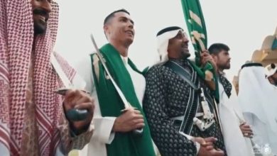 احتفال رونالدو بيوم التأسيس السعودي مرتدي الثوب السعودي